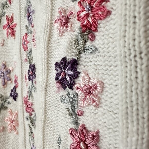 VTG Floral Embroidered Sweater Women XL Cottagecore Pastel Crochet Lace Trim - Picture 3 of 8